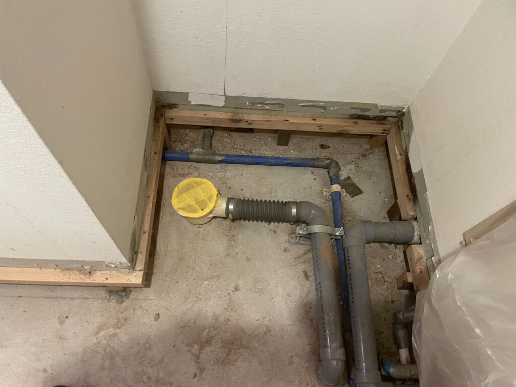 画像：表層材剥がし