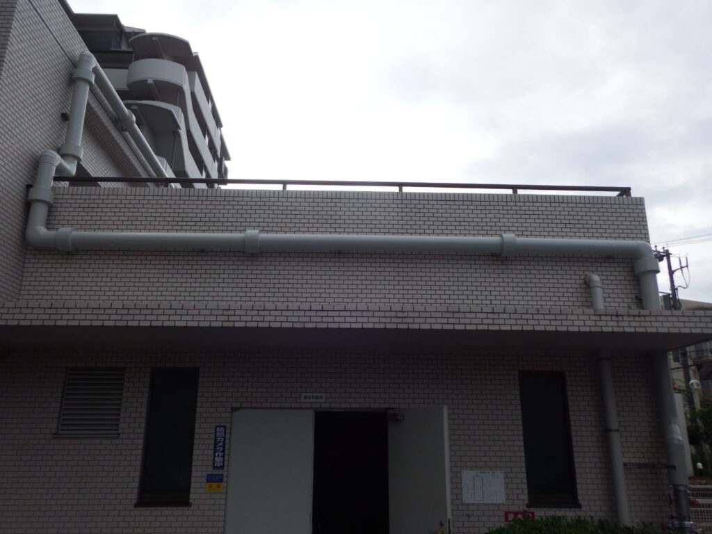 画像：新規配管保温仕上げ